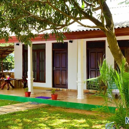 Niduwari Lake Homestay Dambulla Eksteriør bilde