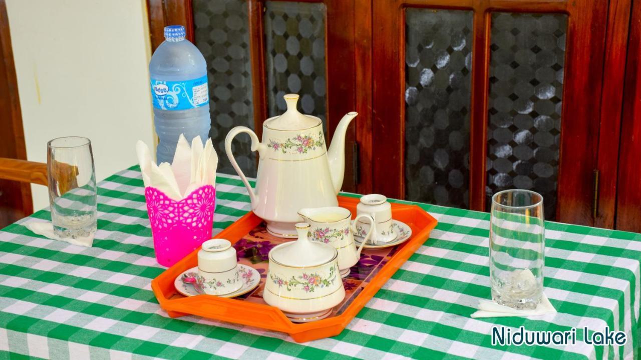 Niduwari Lake Homestay Dambulla Eksteriør bilde