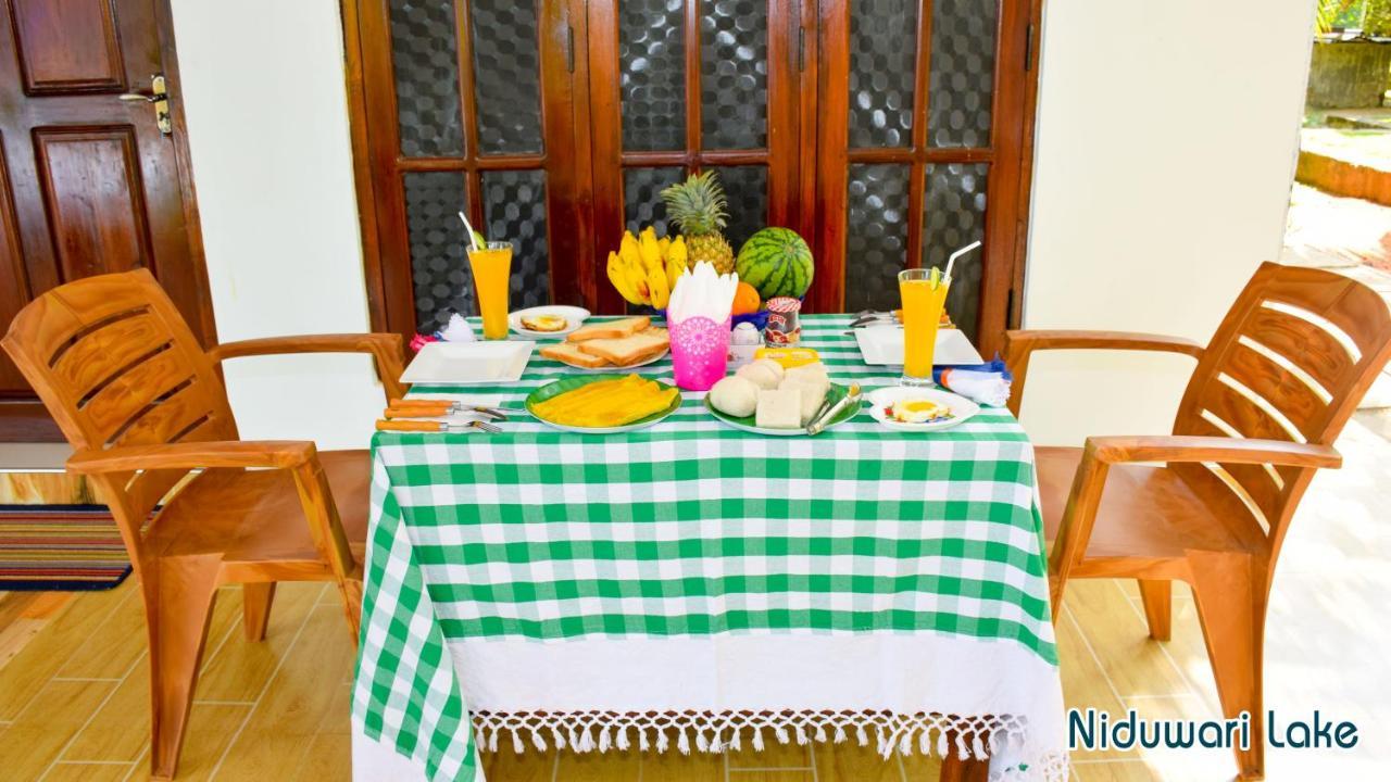 Niduwari Lake Homestay Dambulla Eksteriør bilde